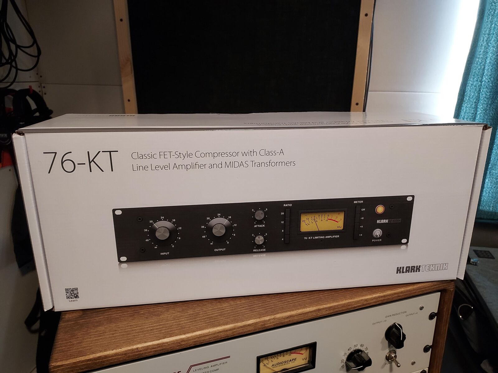 Klark Teknik 76-KT Classic FET Compressor