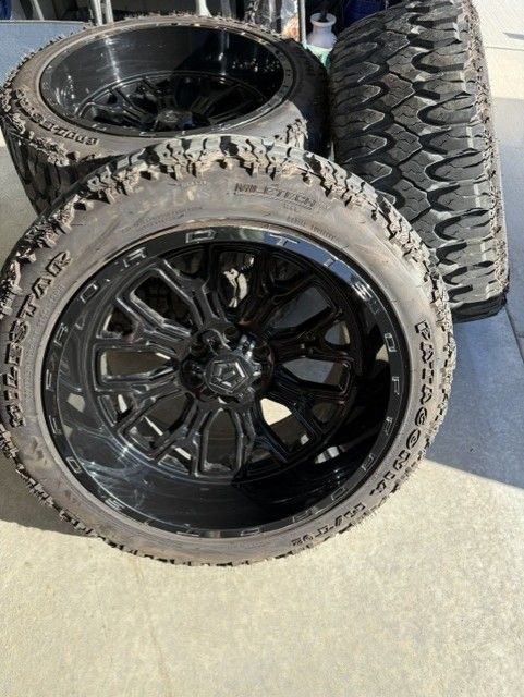22X12 TIS WHEELS
