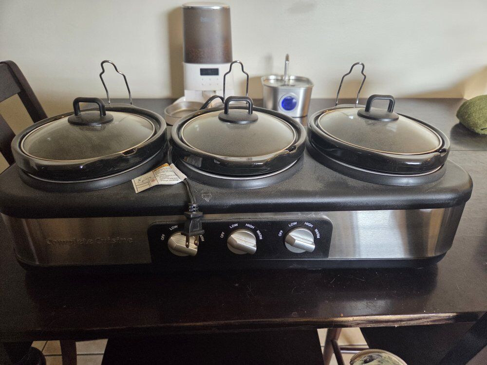 3 Pot Slow Cooker