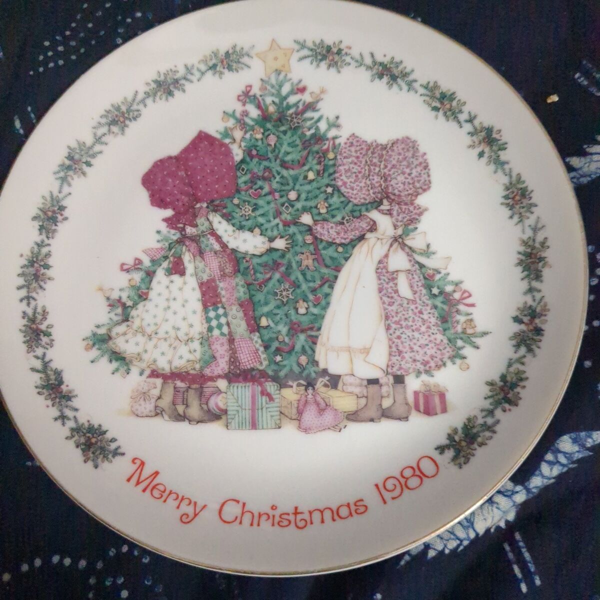 Vintage 1980 Holly Hobbie plate