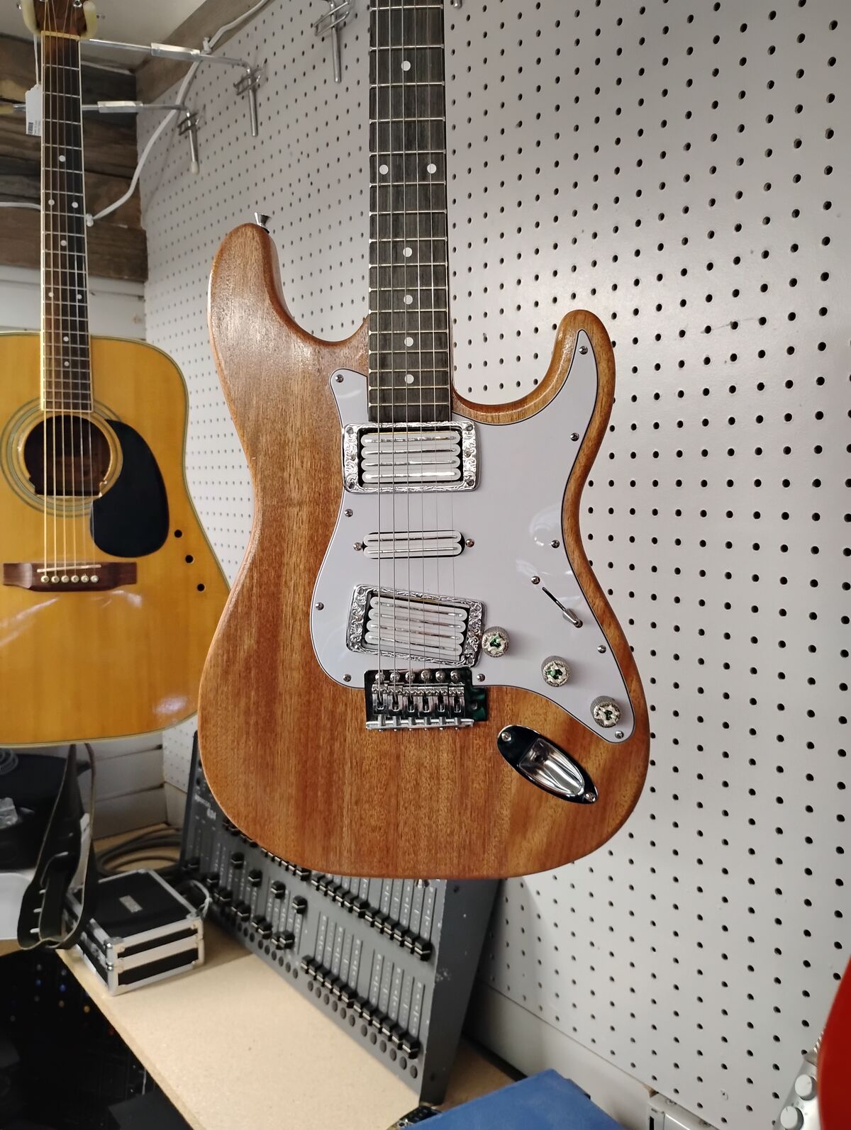 Wooda's Custom Stratocaster Style Electric Guitar