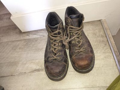Dr. Martens Men's Brown Leather Boots - US Size 10