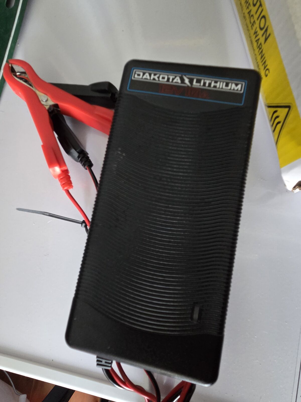 12 Volt LITHIUM Battery Charger