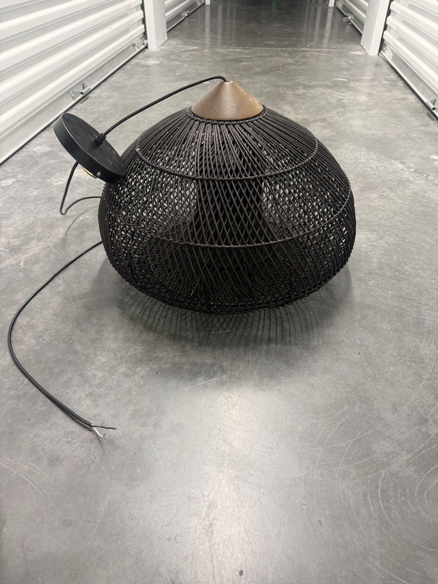 Main image 2