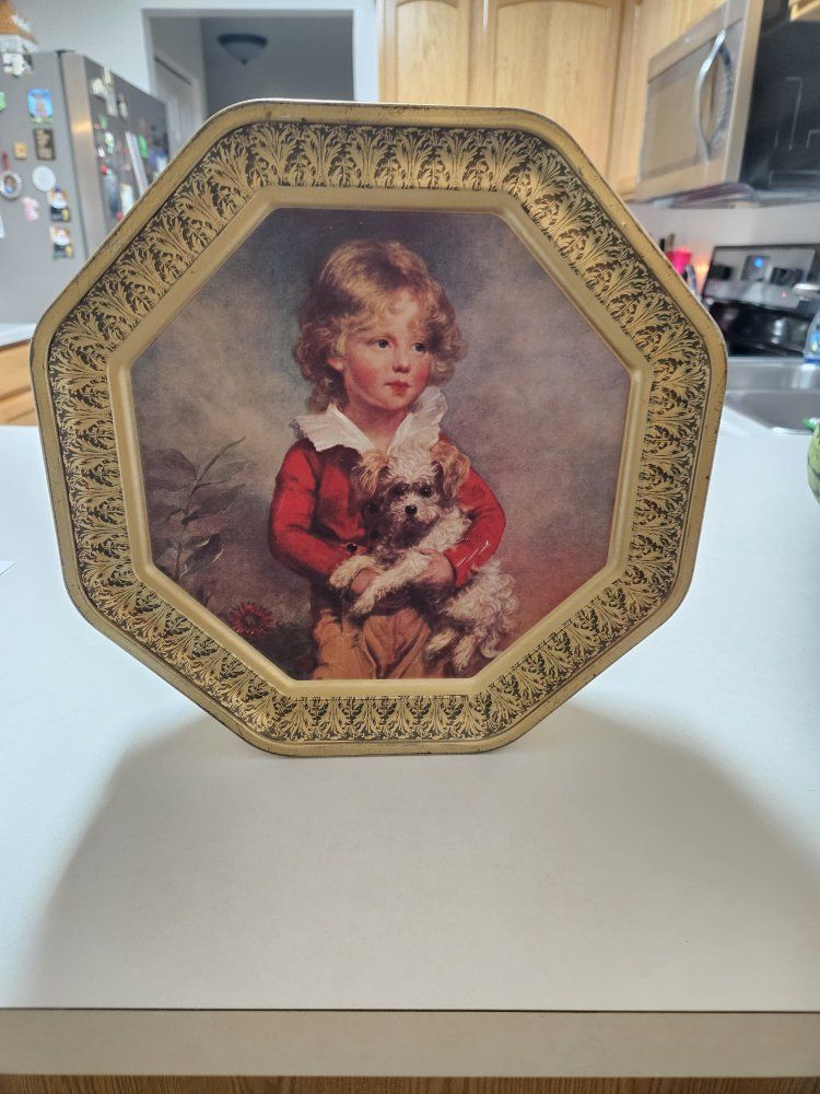 Vintage Octagonal Decorative Metal Tin with Classical Portrait Artwork