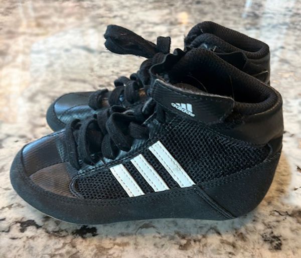 Adidas HVC 2 Mid Wrestling Shoe Black-White Size K11 VERY VERY SLIGHTLY USED!