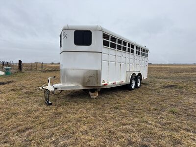 Price Drop!!!! Four Horse Bumper Pull Trailer