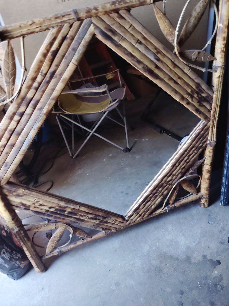 Main image 2