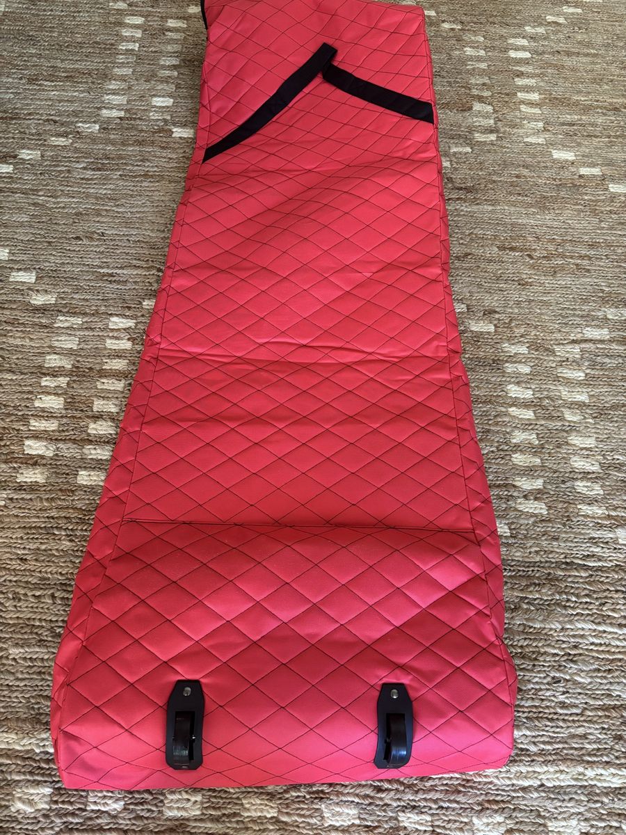 LARGE ZIPPERED STORAGE BAG