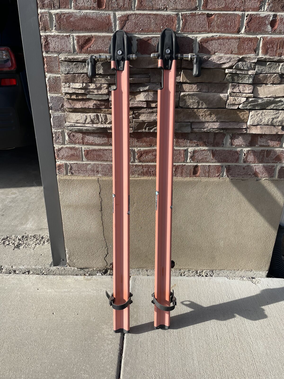 RockyMounts Jetline Roof Bike Racks (Pair) – Fork Mount – Locks Included