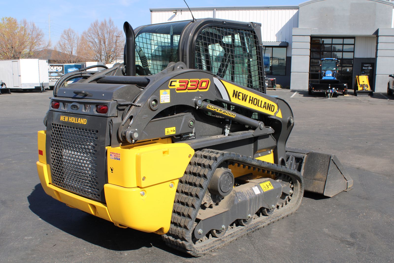 FOR RENT – NEW HOLLAND C330 COMPACT TRACK LOADER $199