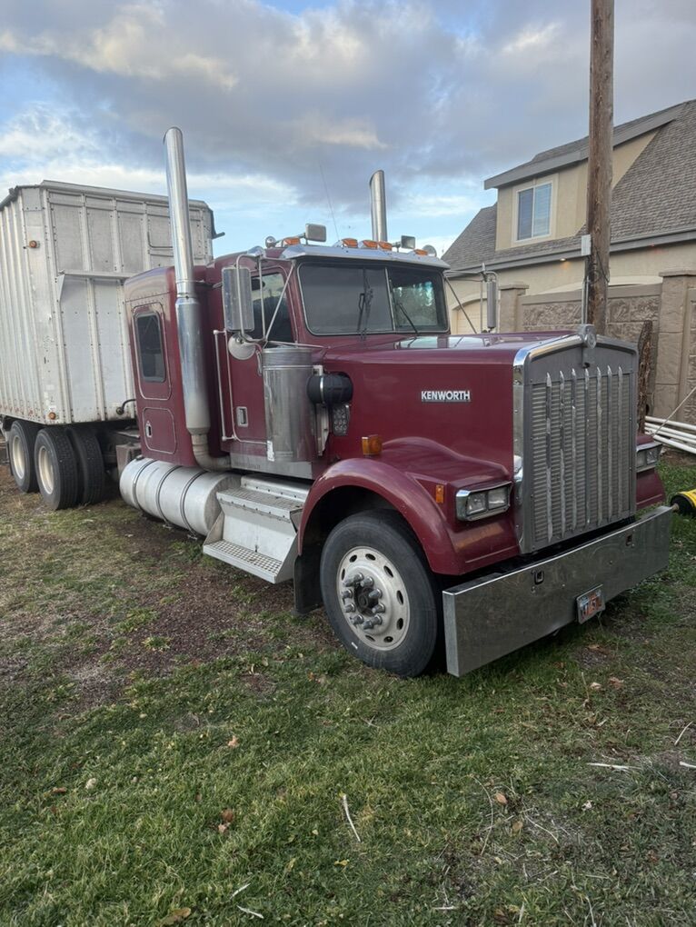 2000 KENWORTH