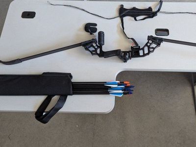Black Recurve Bow Set with Quiver and Arrows - Right Handed Archery Equipment