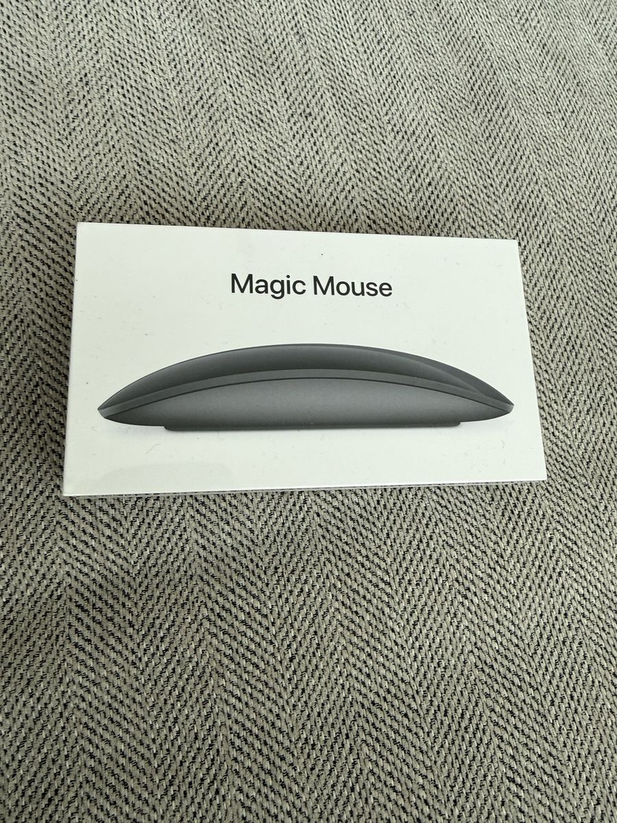 Apple Magic Mouse (Space Gray) - Wireless, Multi-Touch