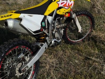 2004 RM-Z 250