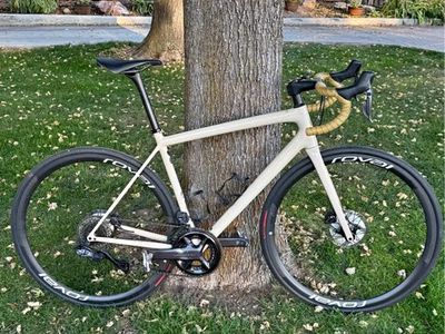 2022 Specialized S-Works Aethos – Size 56
