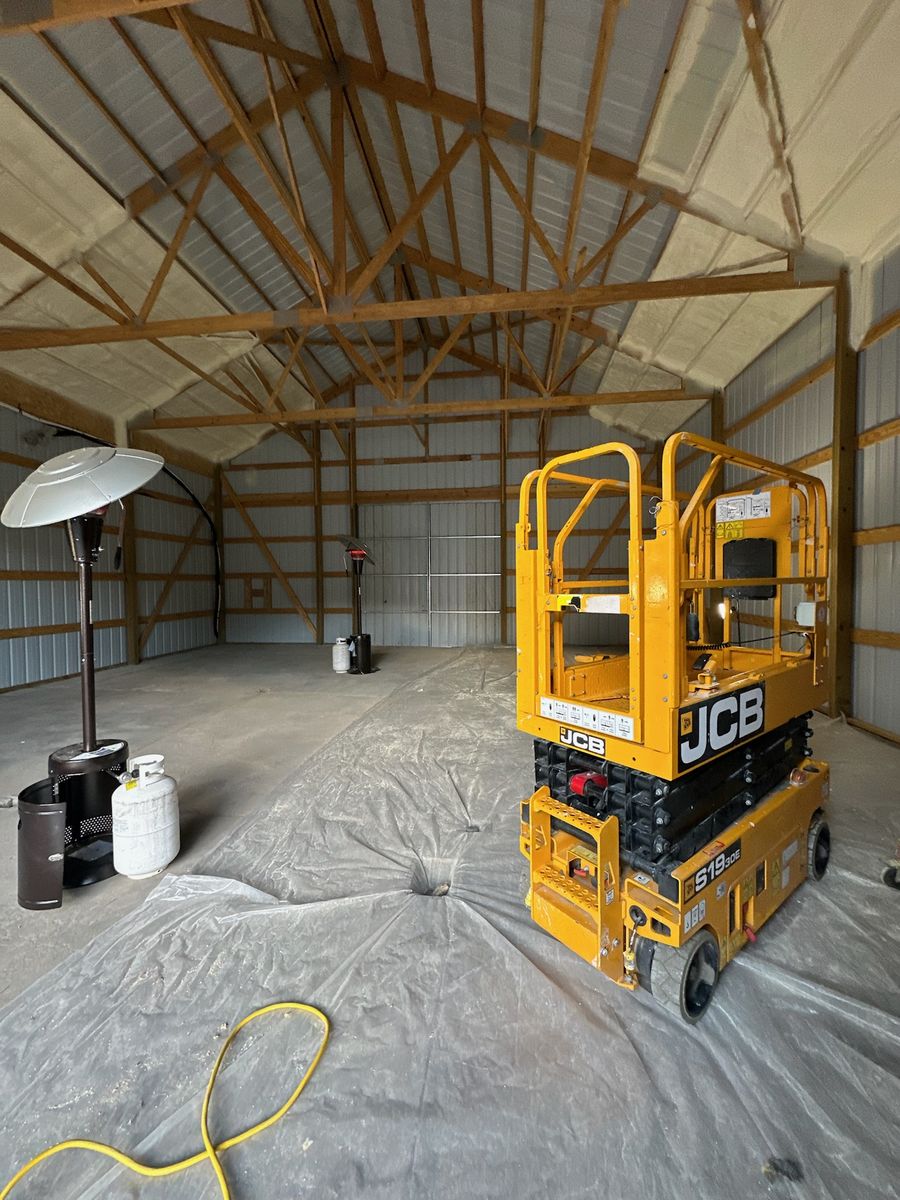 SCISSOR LIFT 19FT - 26FT - 32FT.   RENTAL