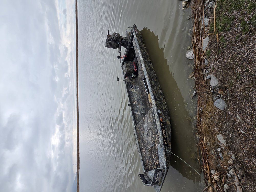 Uncle J Custom Duck Mud Boat 18 54