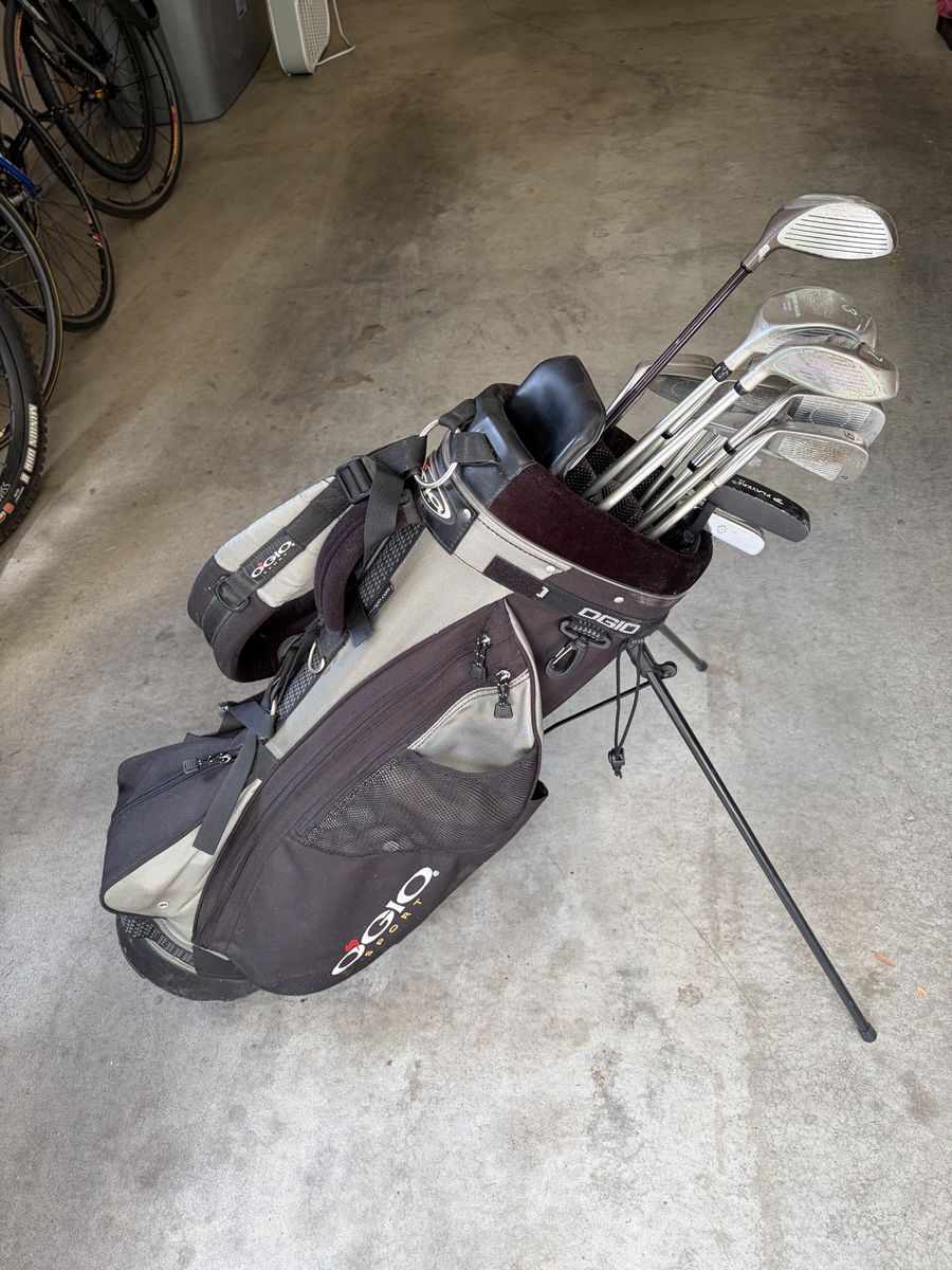 Golf Club Set W/Bag