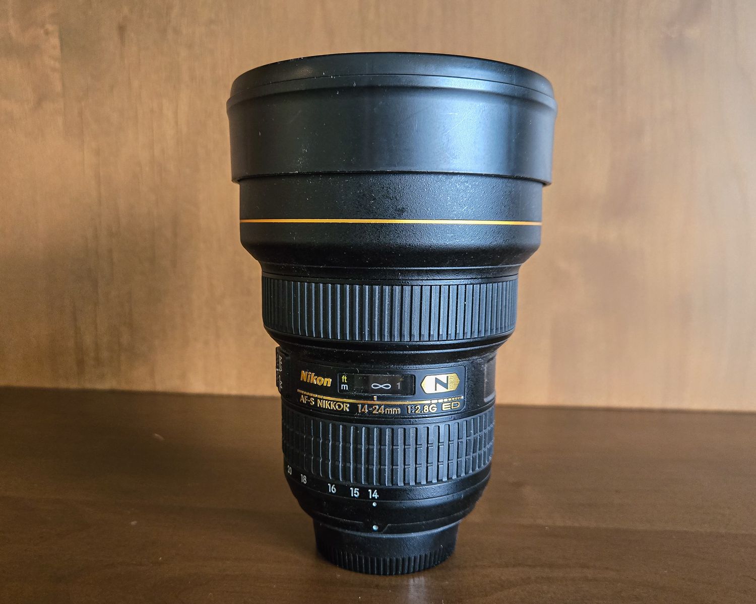 Nikon 14-24 mm f/2.8G lens
