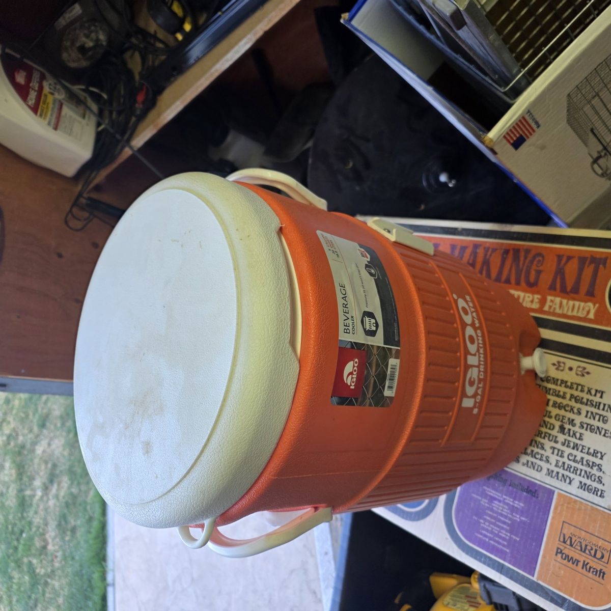 5 gallon drink cooler