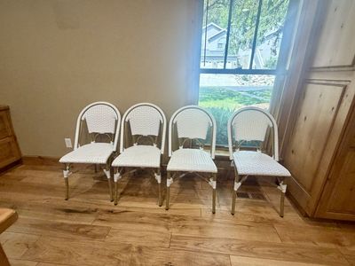 Set of 4 Safavieh Outdoor Wicker Dining Chairs – White & Gold – Indoor Use Only