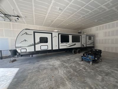 324TSBL Gray Wolf Black Label Forrest River 2024 Perfect Condition