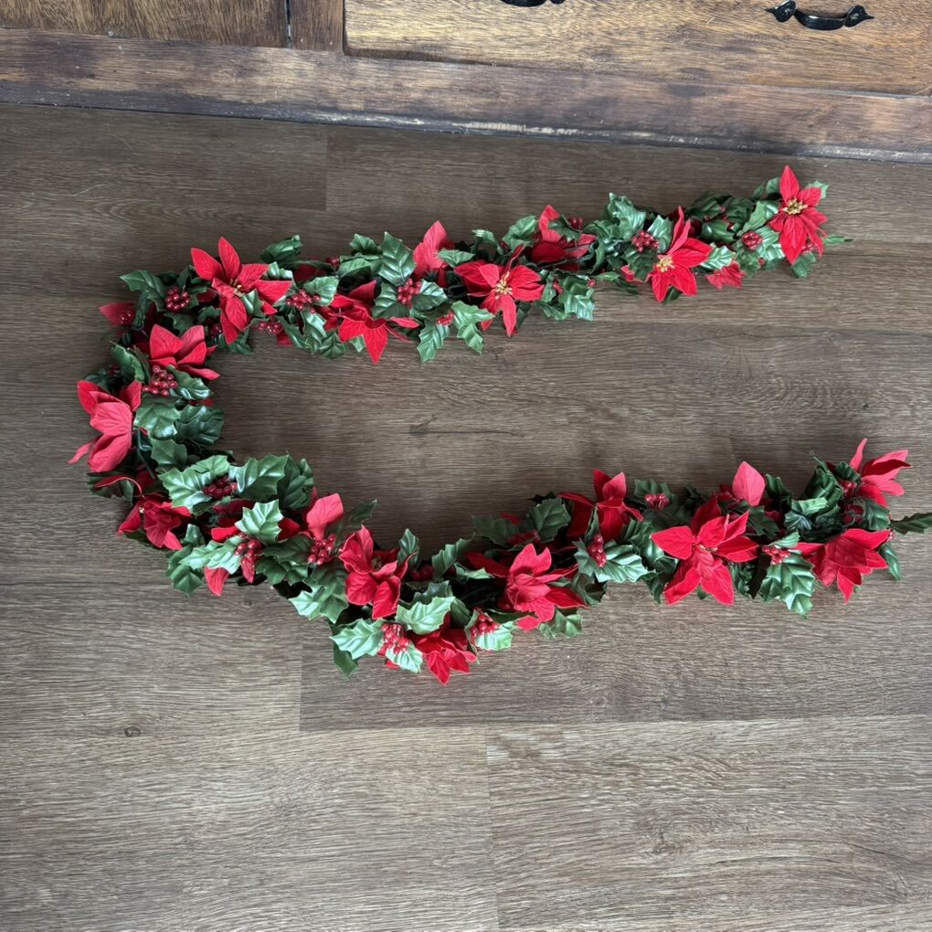 Vintage Christmas Poinsettia Garland 60” long