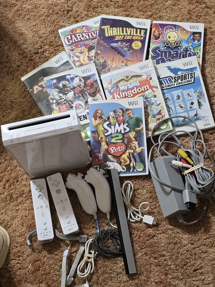 WII BUNDLE COMPLETE 8 GAMES