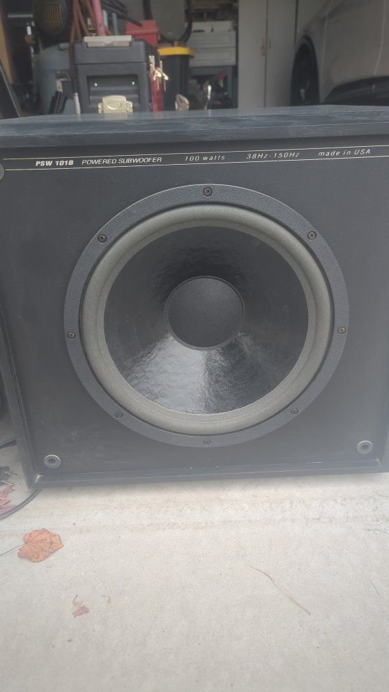 MTX PSW101B 100W Powered Subwoofer - 38Hz-150Hz Made in USA