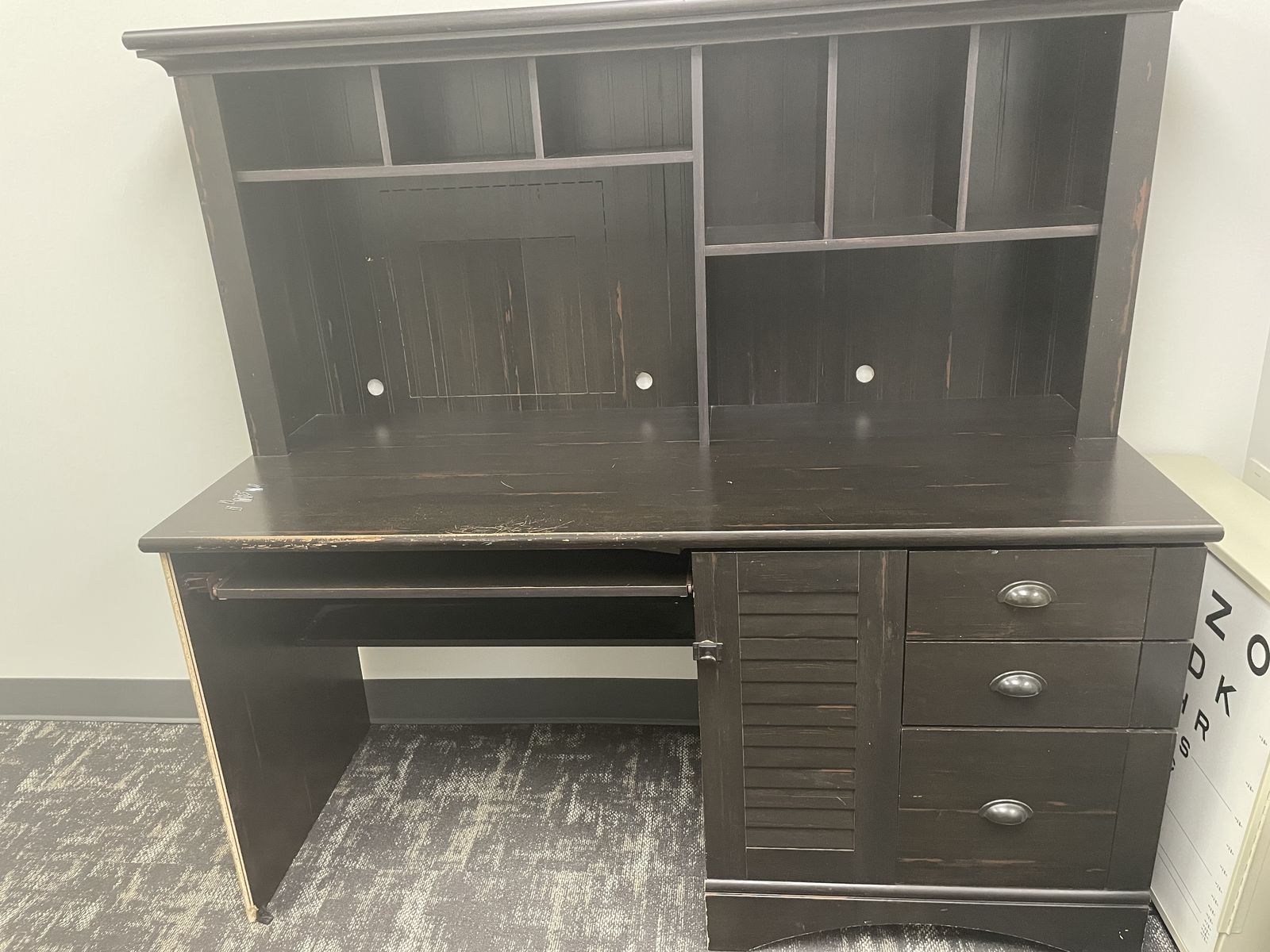 Free Desk