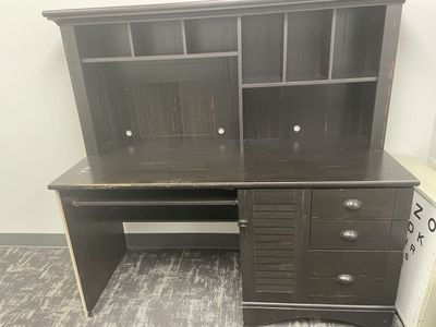 Free Desk