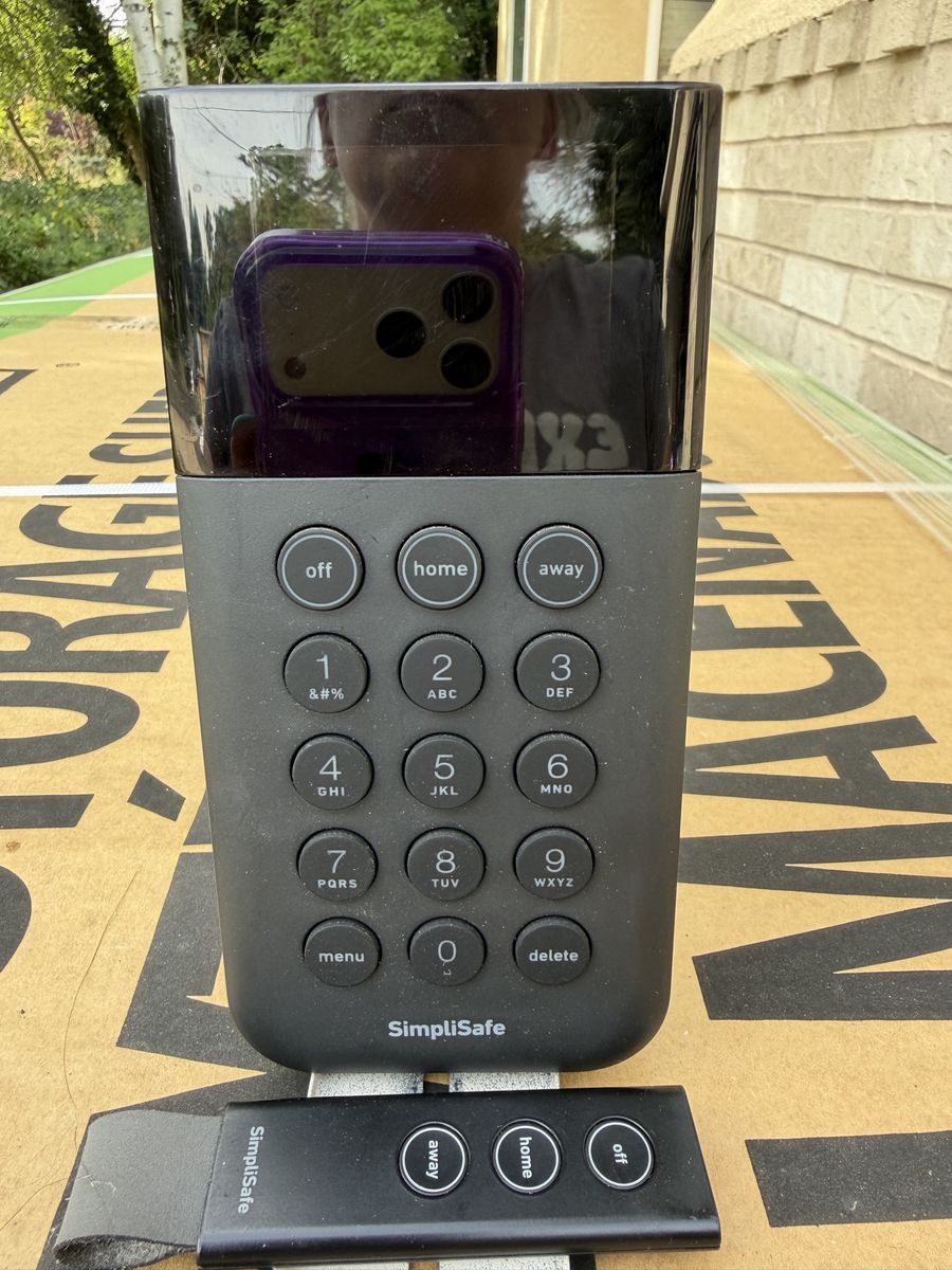 SimpliSafe Keypad + Remote