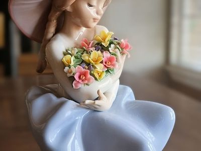 Lladro' figurine