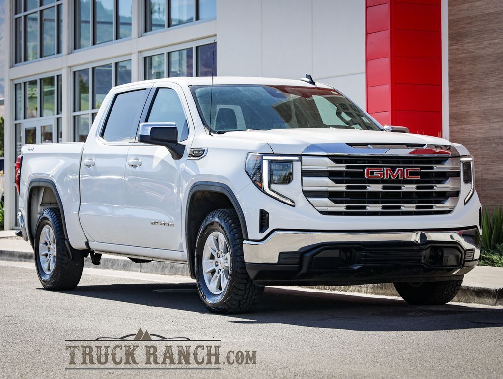 2023 GMC 1500 SLE