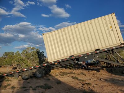 Final unit of clearance! Discounted container!