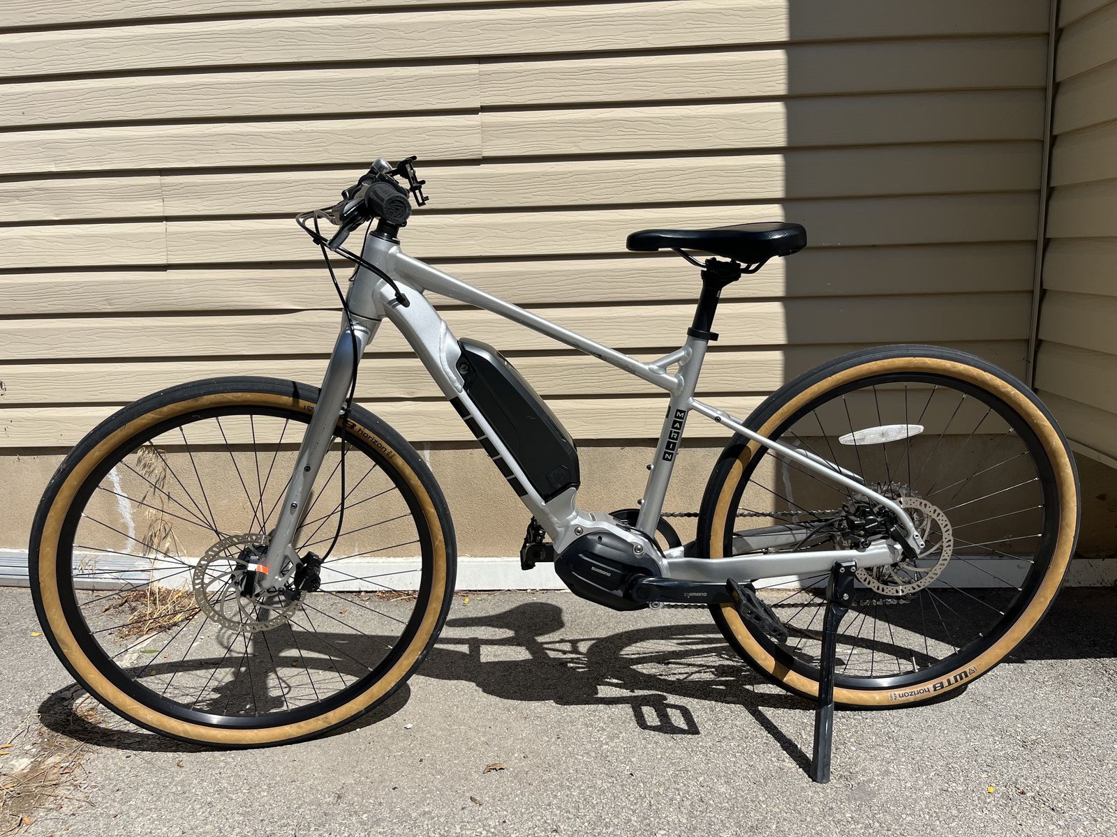 2024 Marin Sausalito E-Bike, size Small