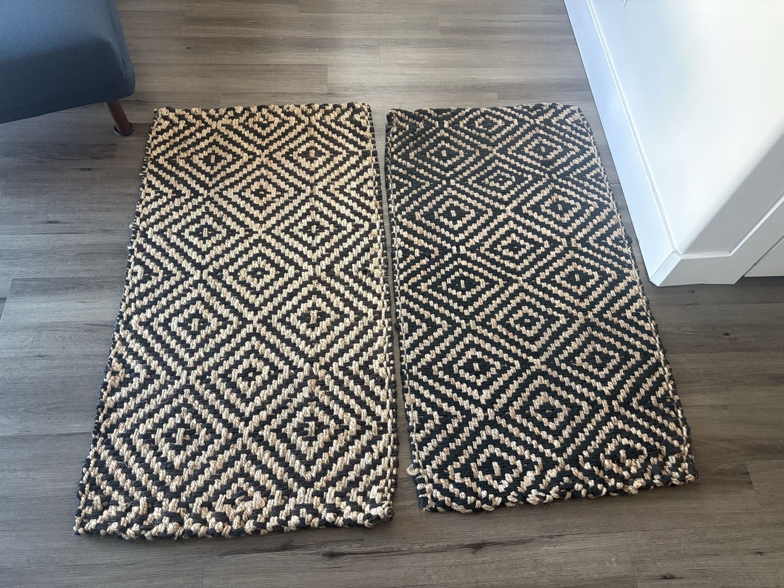 2 Safavieh Natural Handmade Jute Rugs