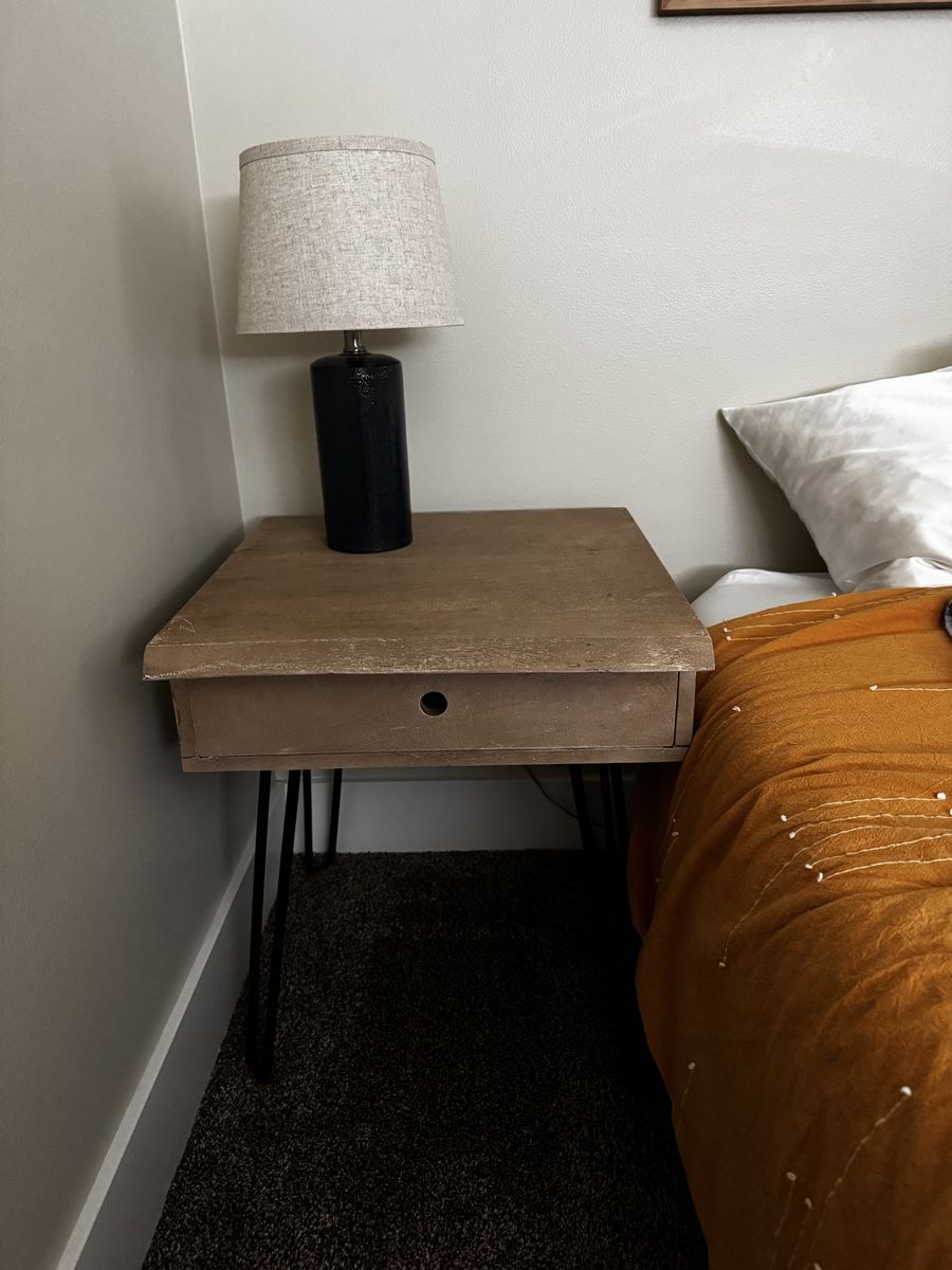 Rustic Wood End Table Nightstand with Hairpin Legs and Drawer