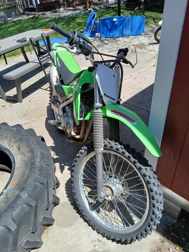 2022 klx 140 rf
