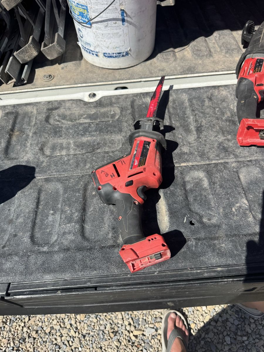 Milwaukee M 18 hackzall