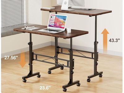 Standing desk with wheels *New*