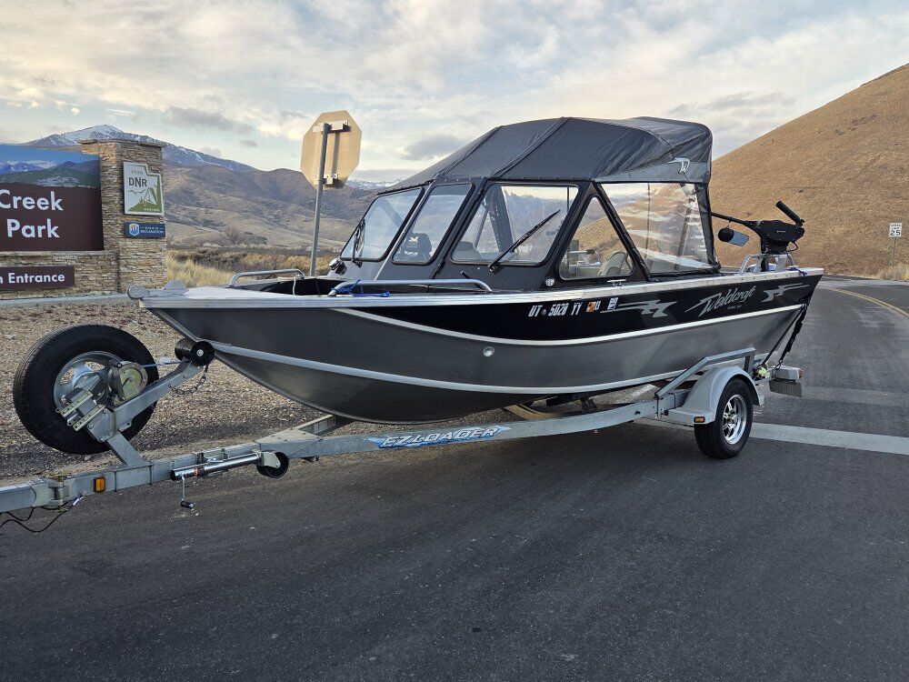 Weldcraft Fishing Boat