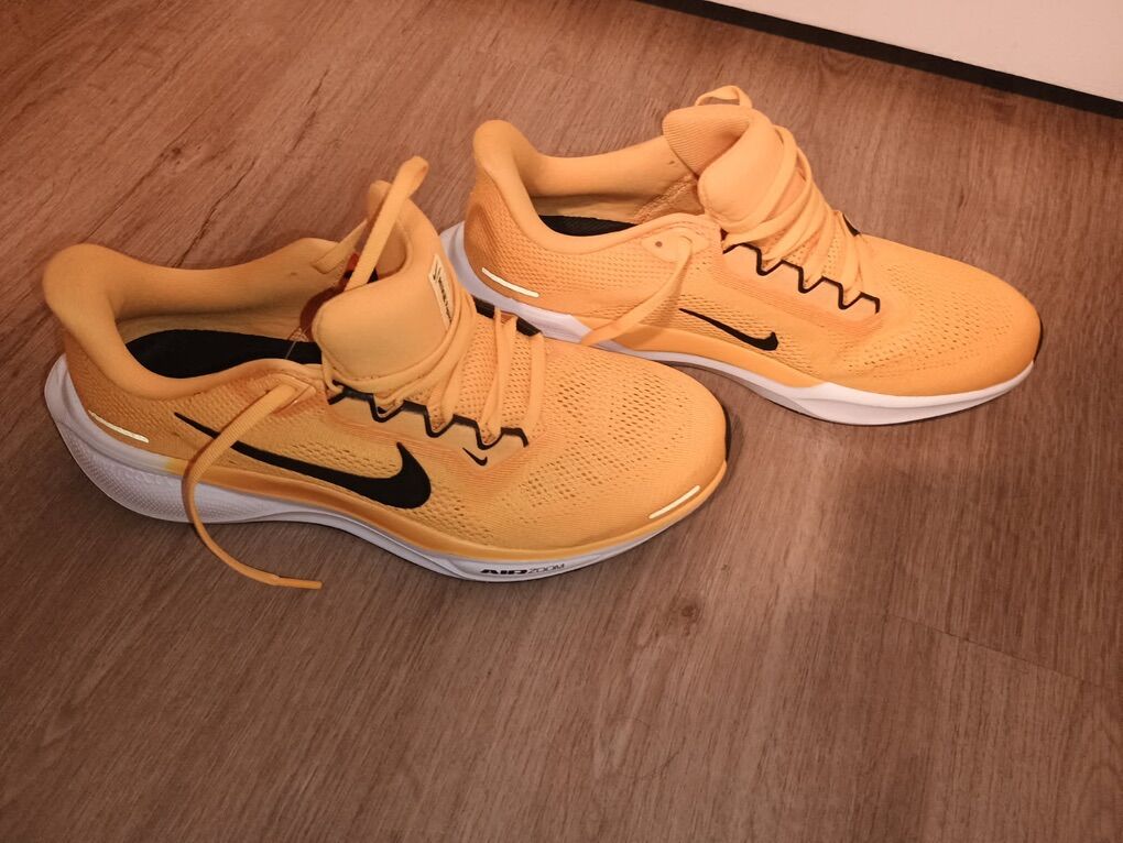 Women's Nike Air Zoom Running Shoes