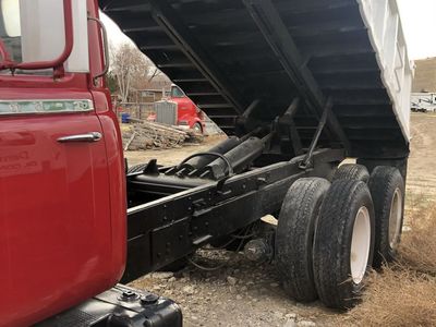 1965 Diamond T working dump truck