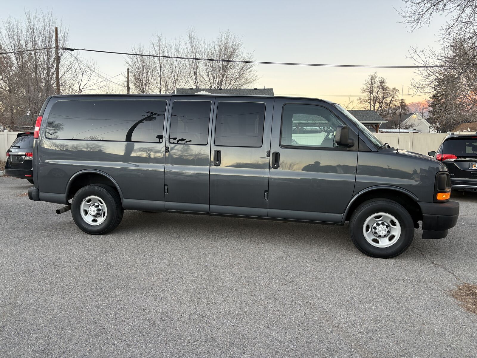 2017 Chevrolet Express LS 3500