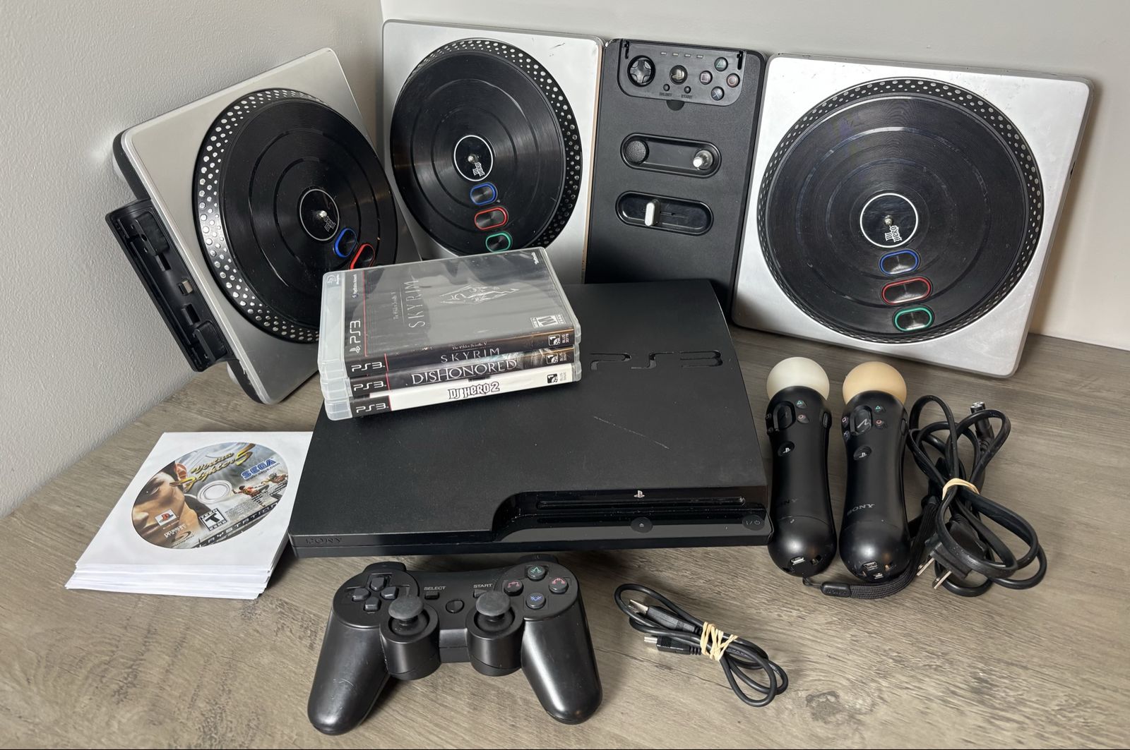 Sony PlayStation 3 Slim Bundle + 17 Games