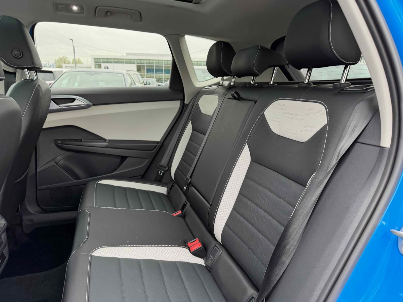 Main image 27