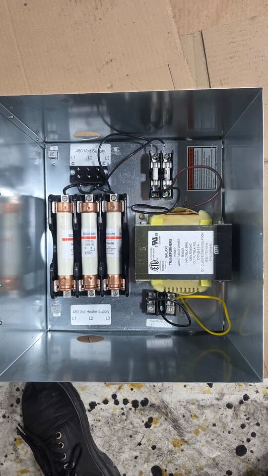 Industrial 480V to 230V Autotransformer / Power Supply Box (Heavy)