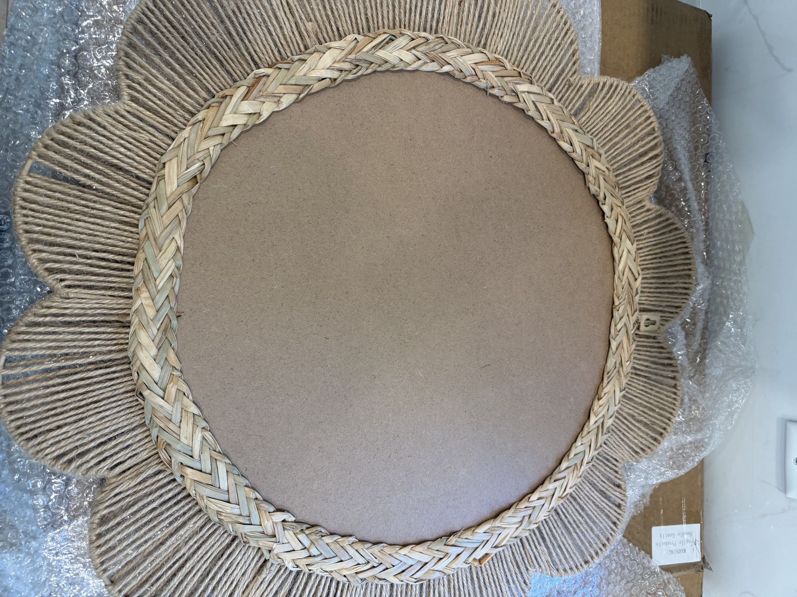 Main image 6